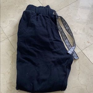 NEW GYM SHARK JOGGERS